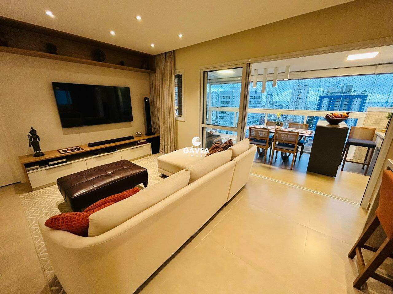 Apartamento à venda no Embaré: 