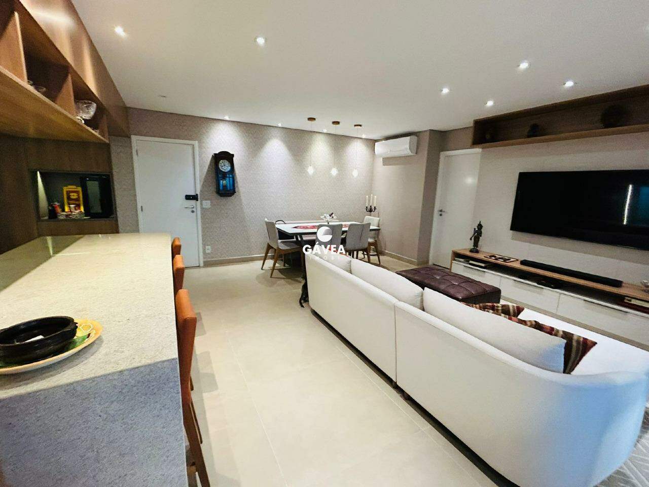 Apartamento à venda no Embaré: 