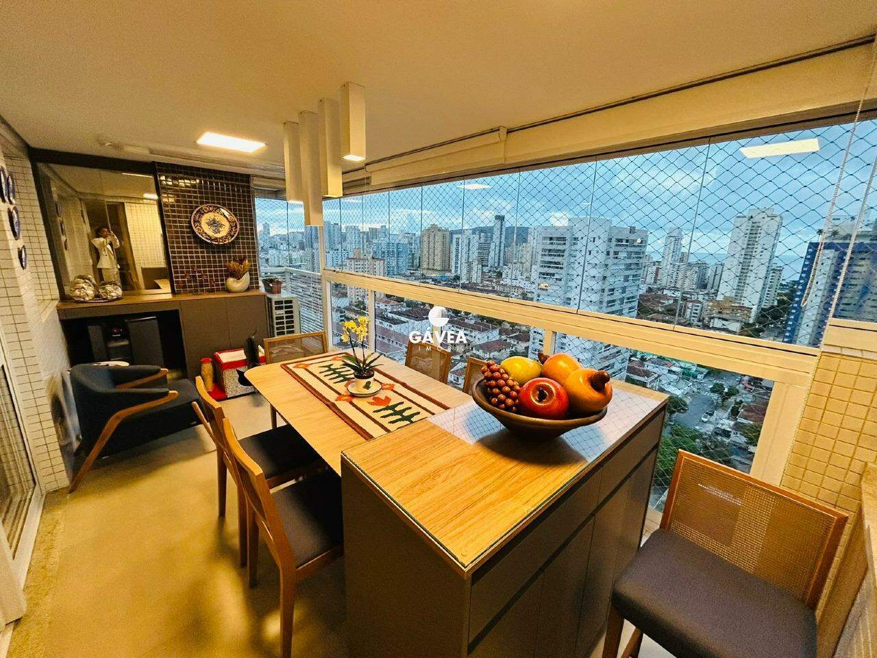 Apartamento à venda no Embaré: 