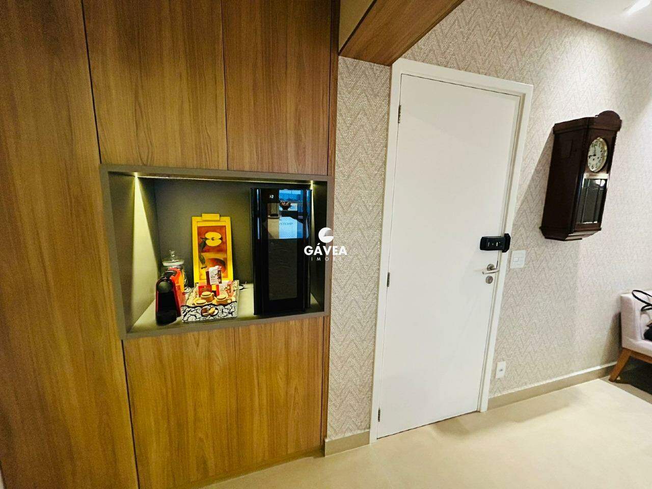 Apartamento à venda no Embaré: 