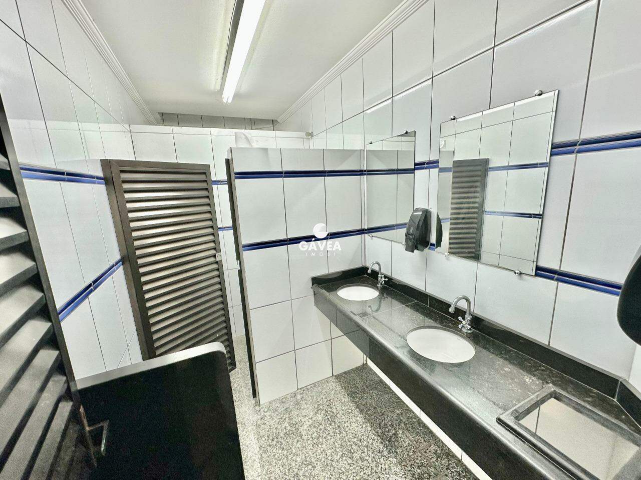 Galpão para aluguel no Vila Mathias: 