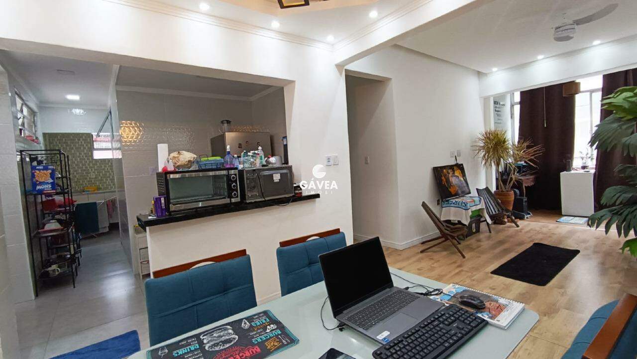 Apartamento à venda no Centro: sala 2 ambientes