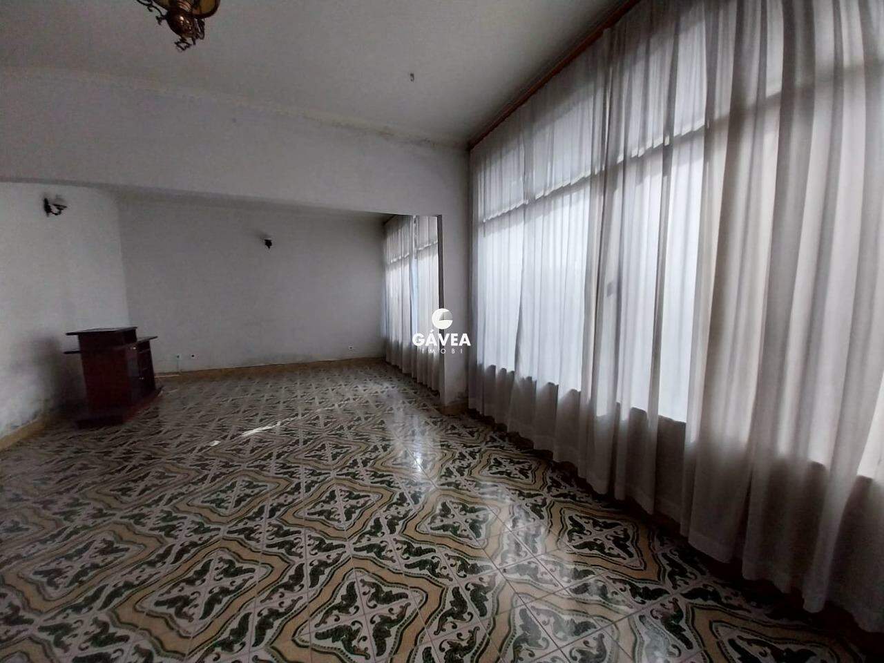 Casa à venda no Parque Bitaru: 