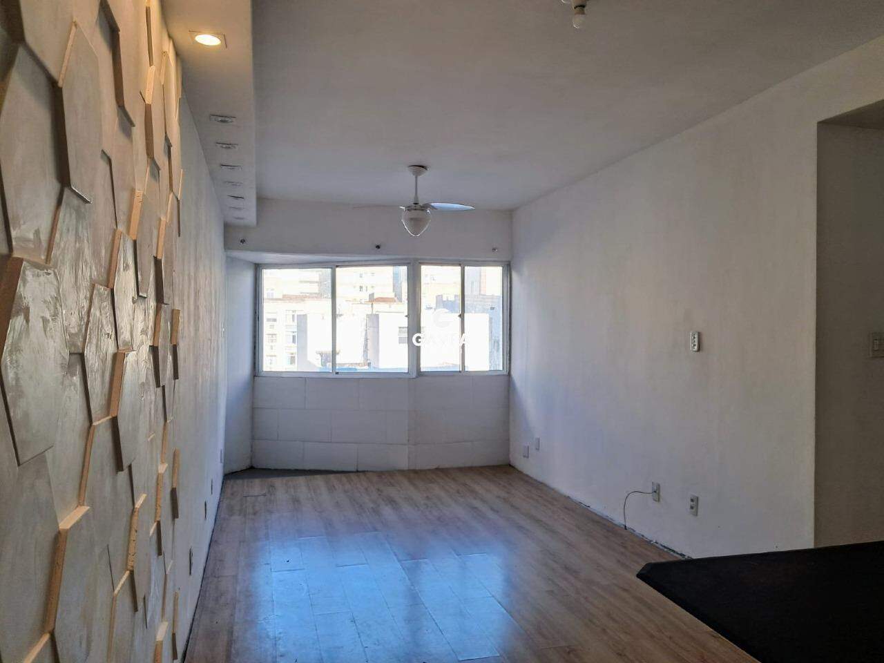 Apartamento à venda no Ponta da Praia: 