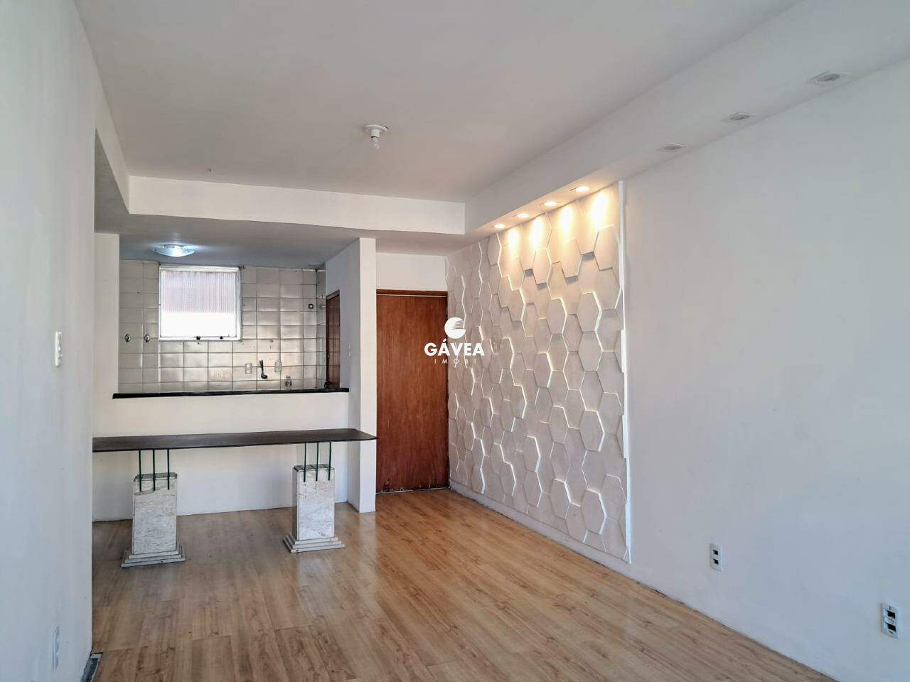 Apartamento à venda no Ponta da Praia: 