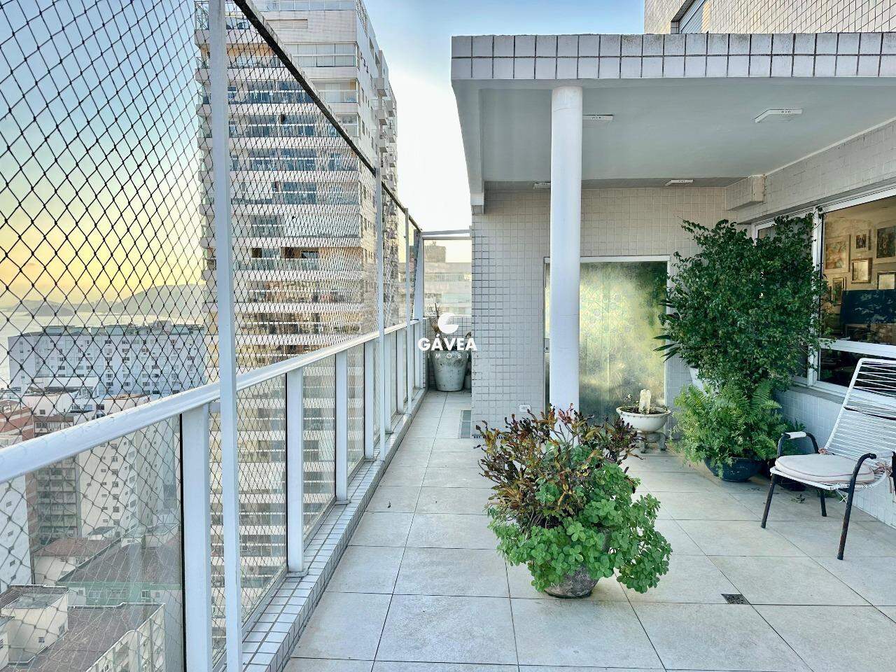 Apartamento à venda no Embaré: 