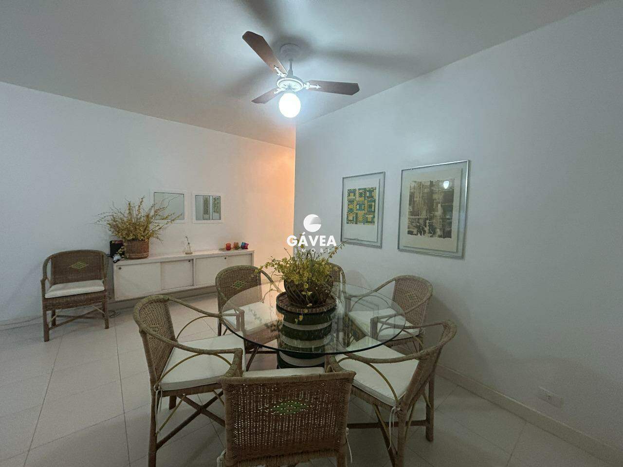 Apartamento à venda no Enseada: 