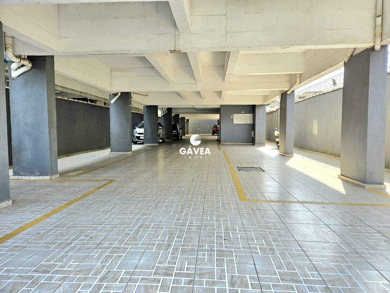 Apartamento à venda no Vila Voturua: Garagem 