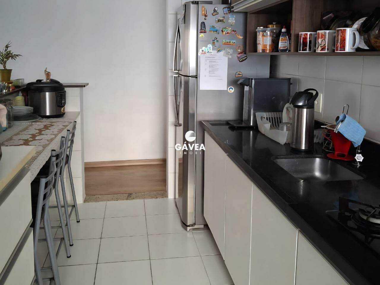 Apartamento à venda no Ponta da Praia: 