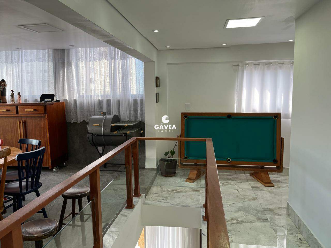 Cobertura à venda no Aparecida: 