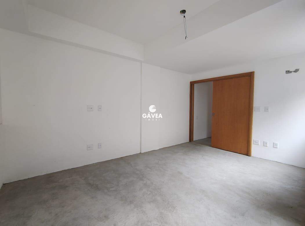 Apartamento à venda no Estuário: 