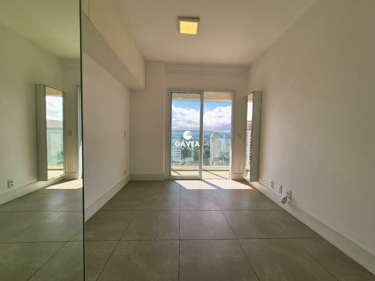 Apartamento à venda no Ponta da Praia: 