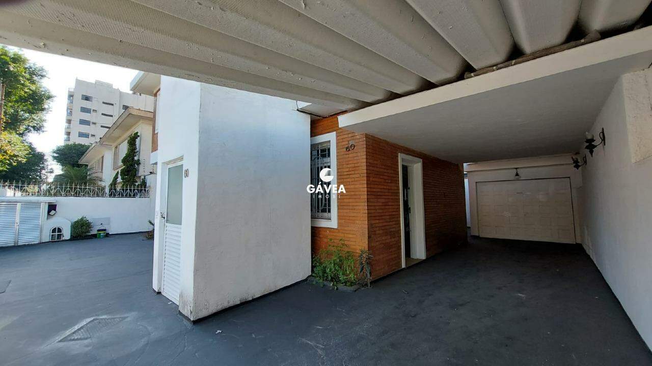 Sobrado para aluguel no Ponta da Praia: 