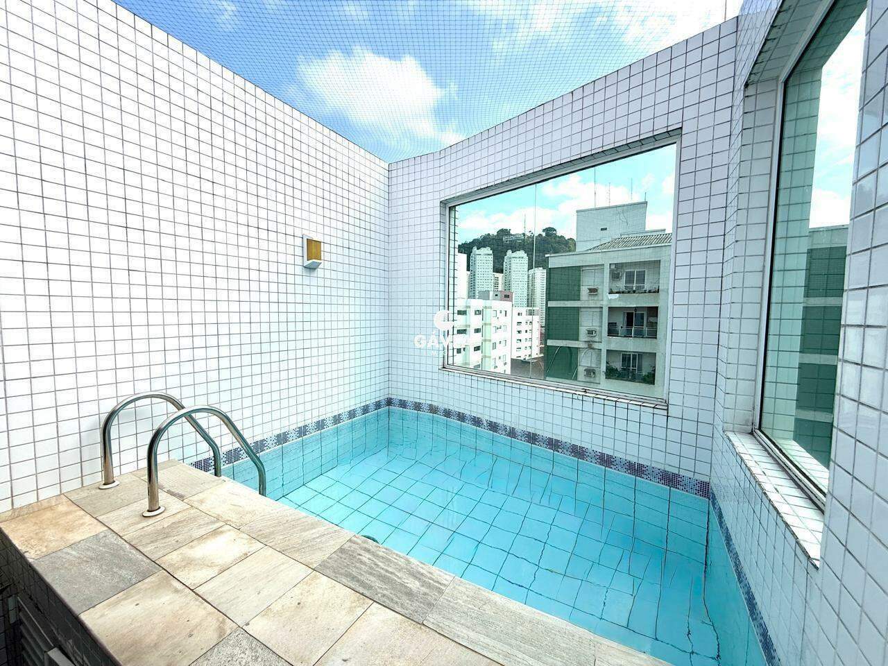 Cobertura à venda no Marapé: 