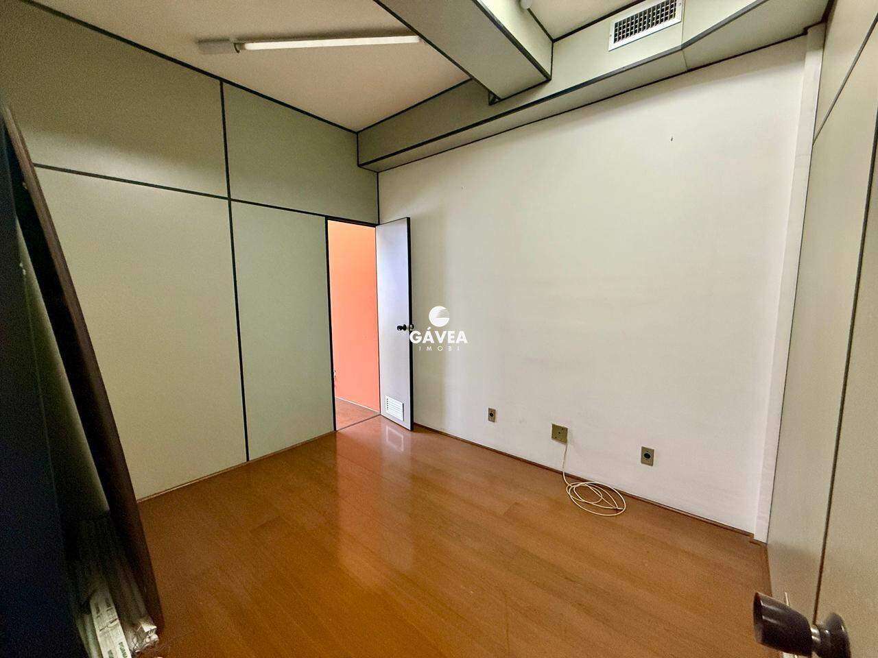 Conjunto Comercial/sala à venda no Aparecida: 