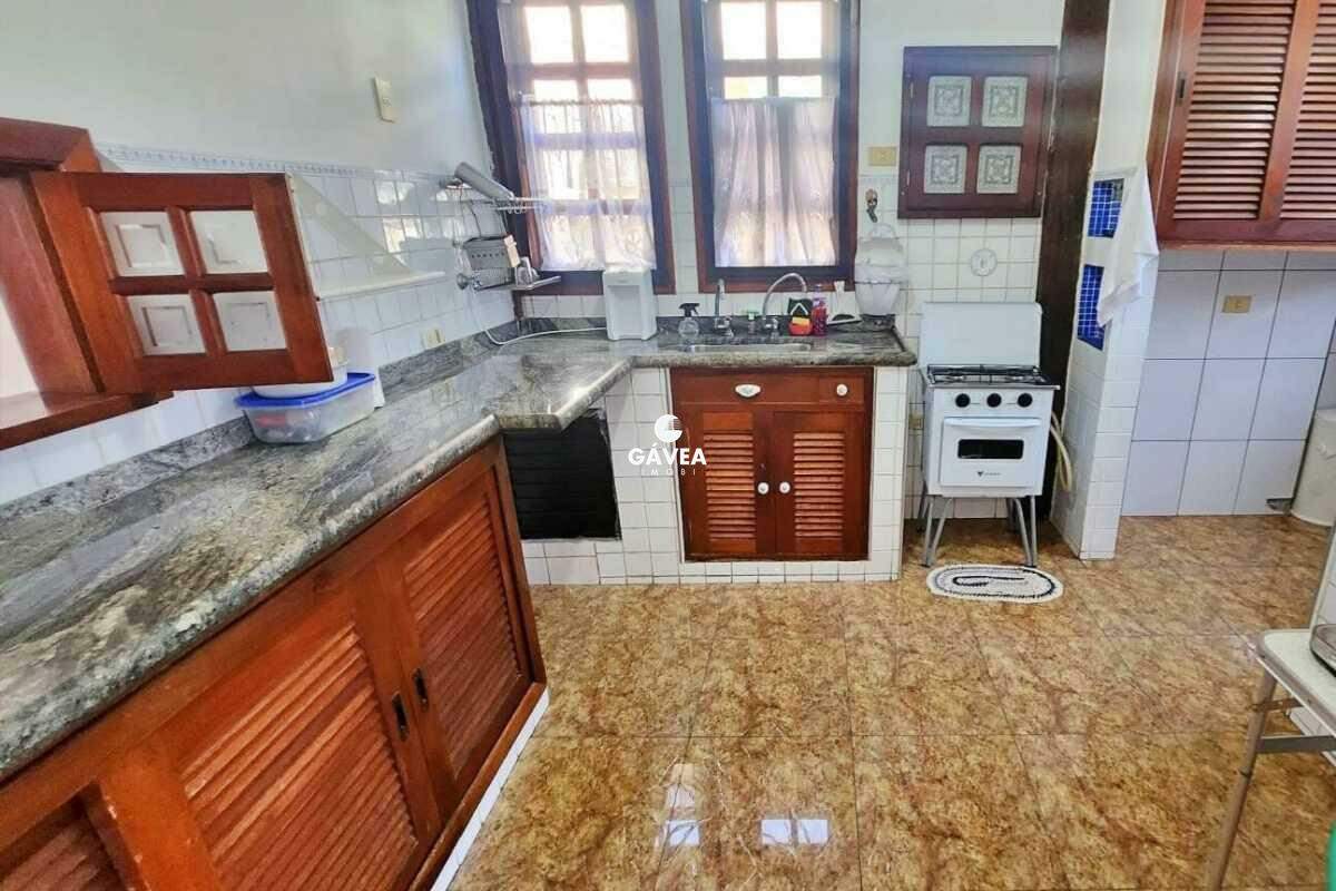 Casa à venda no Enseada: 