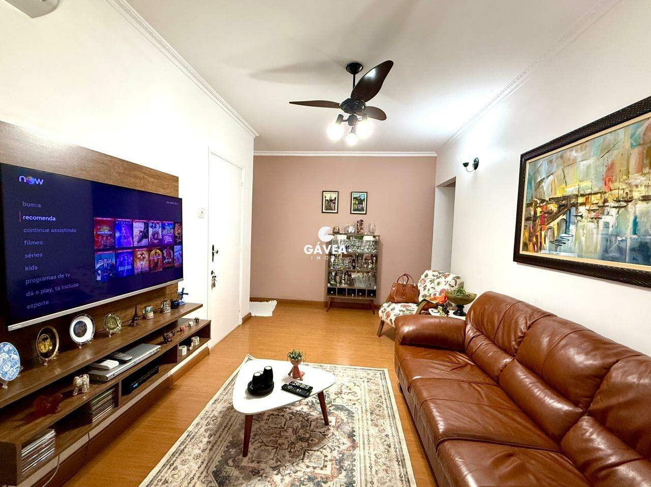 Apartamento à venda no Embaré: 