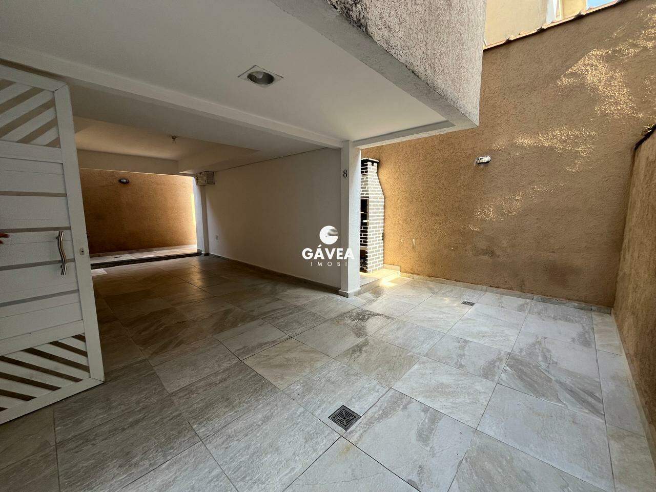 Casa à venda no Esplanada dos Barreiros: 