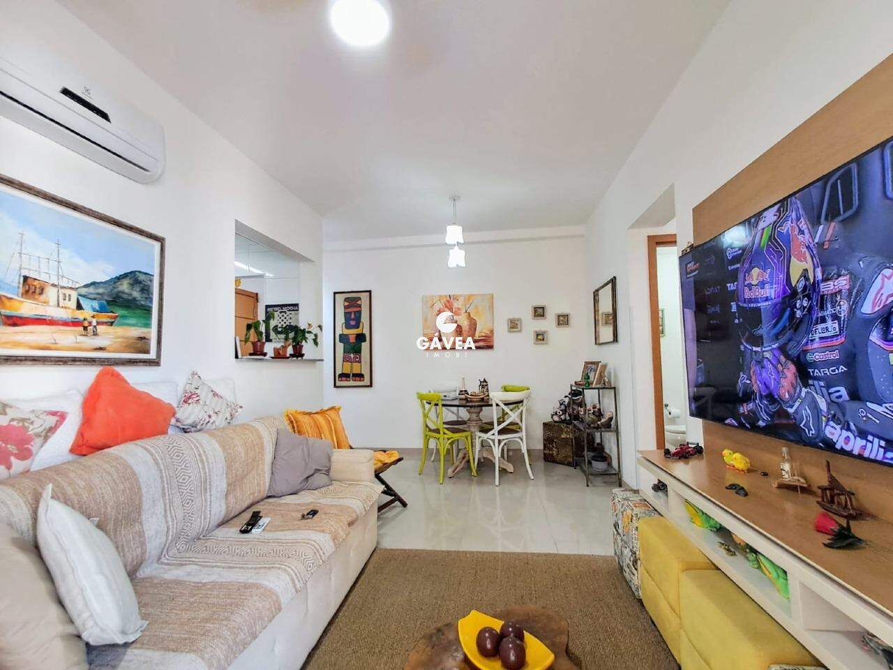 Apartamento à venda no Embaré: 