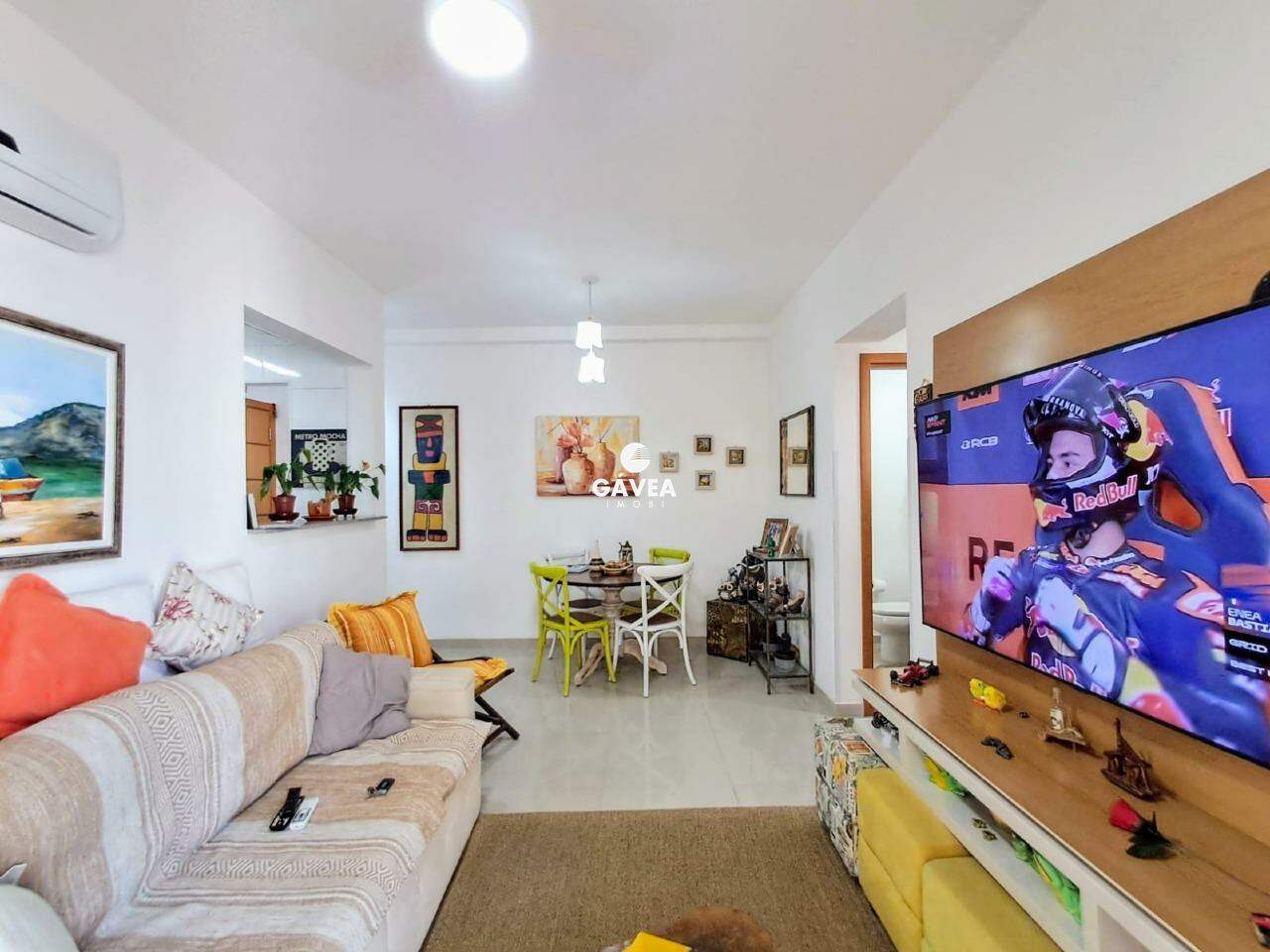 Apartamento à venda no Embaré: 