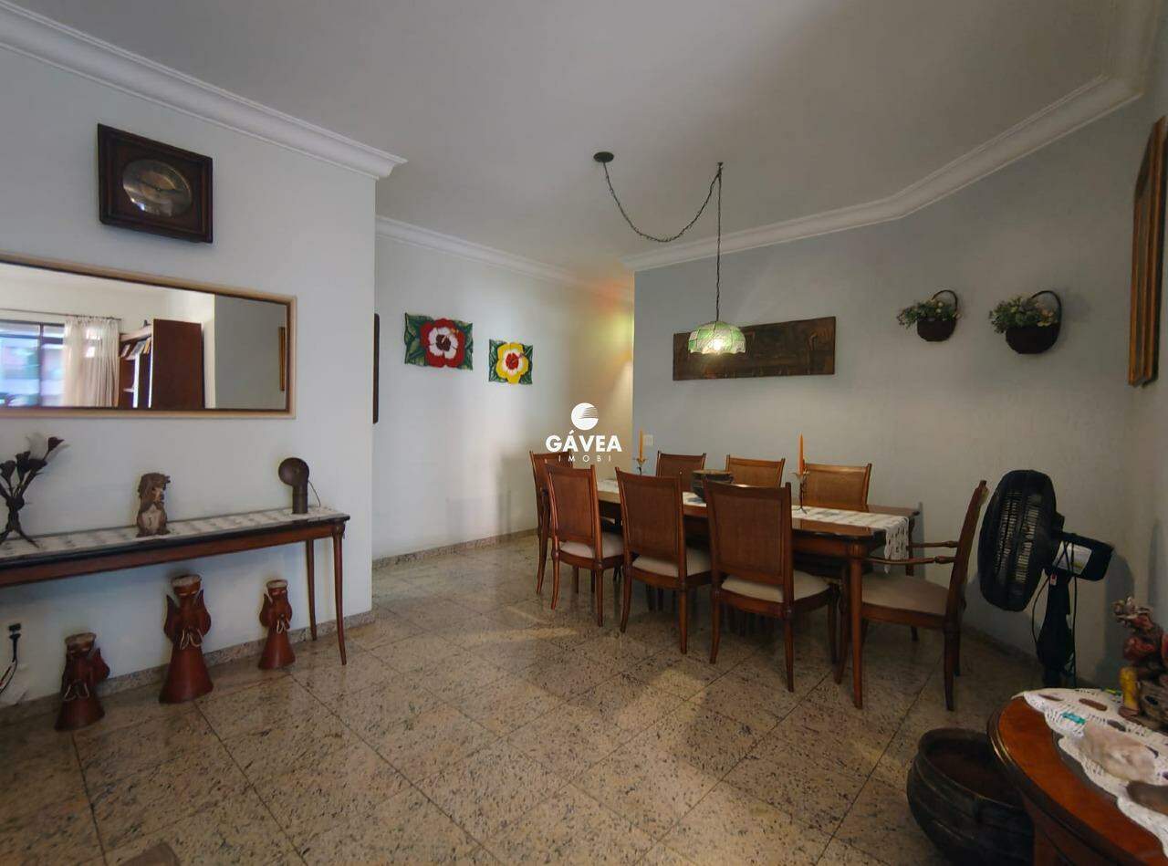 Apartamento à venda no Embaré: 