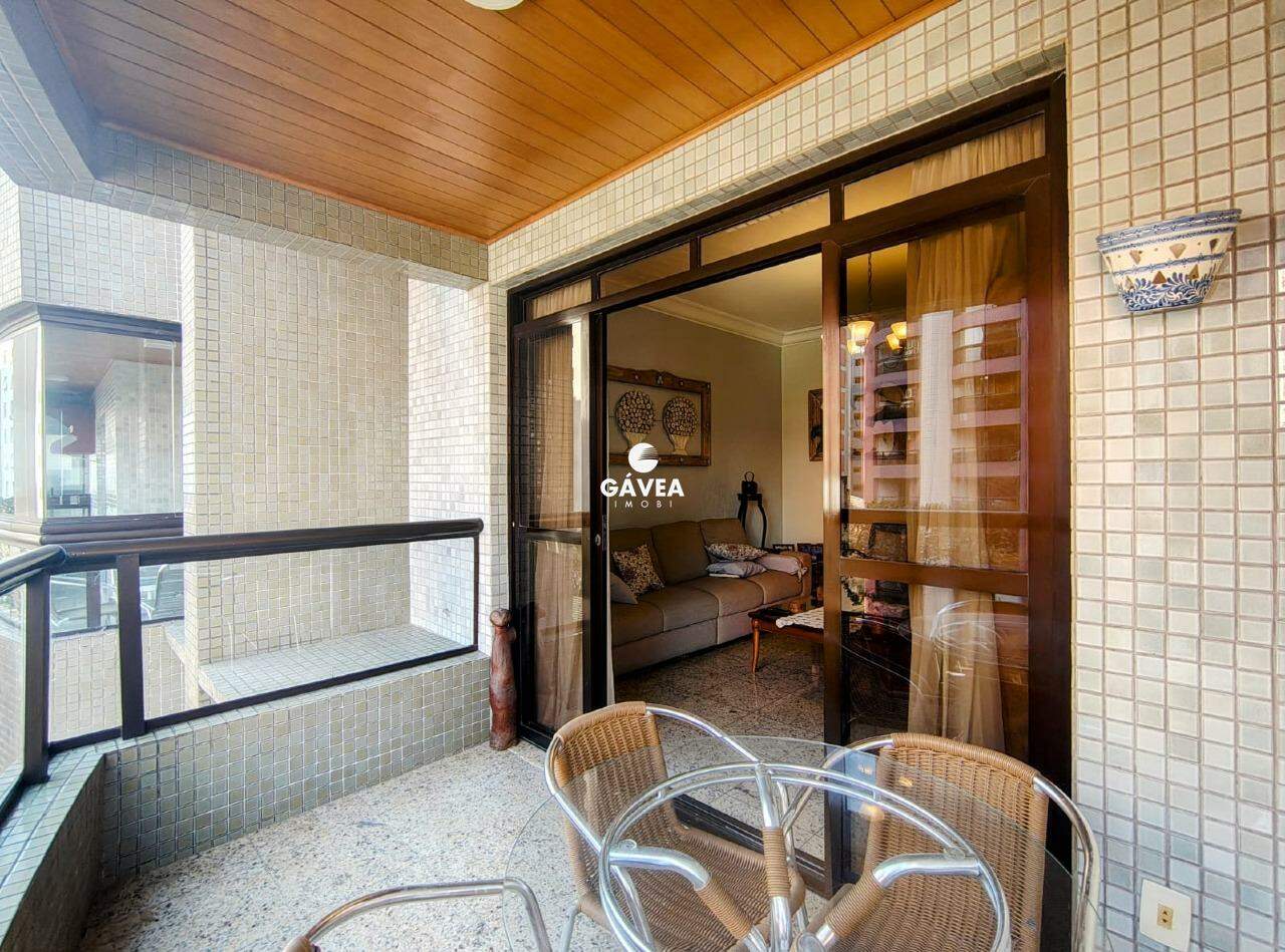 Apartamento à venda no Embaré: 