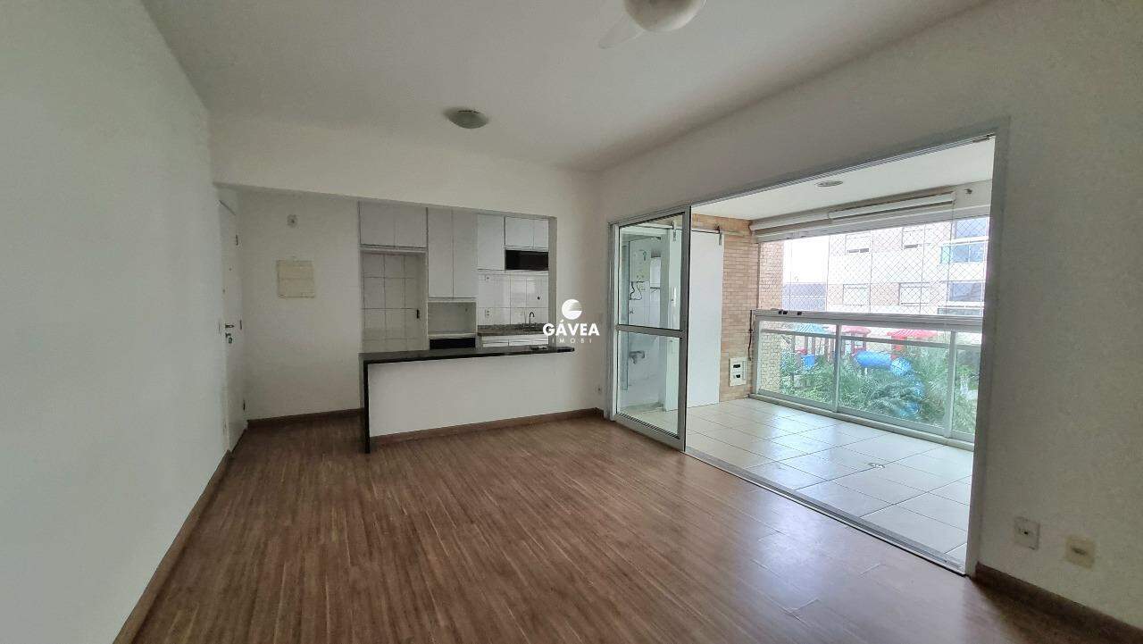 Apartamento à venda no Ponta da Praia: 