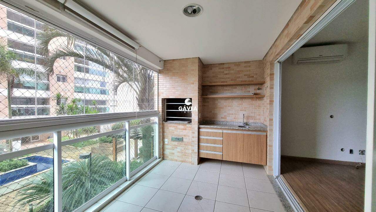 Apartamento à venda no Ponta da Praia: 