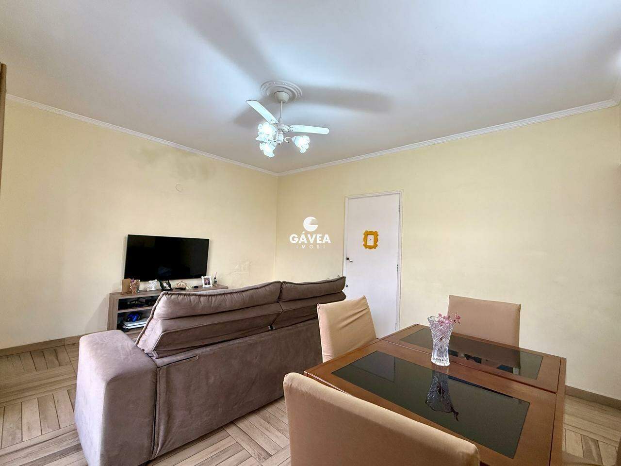 Apartamento à venda no Embaré: 