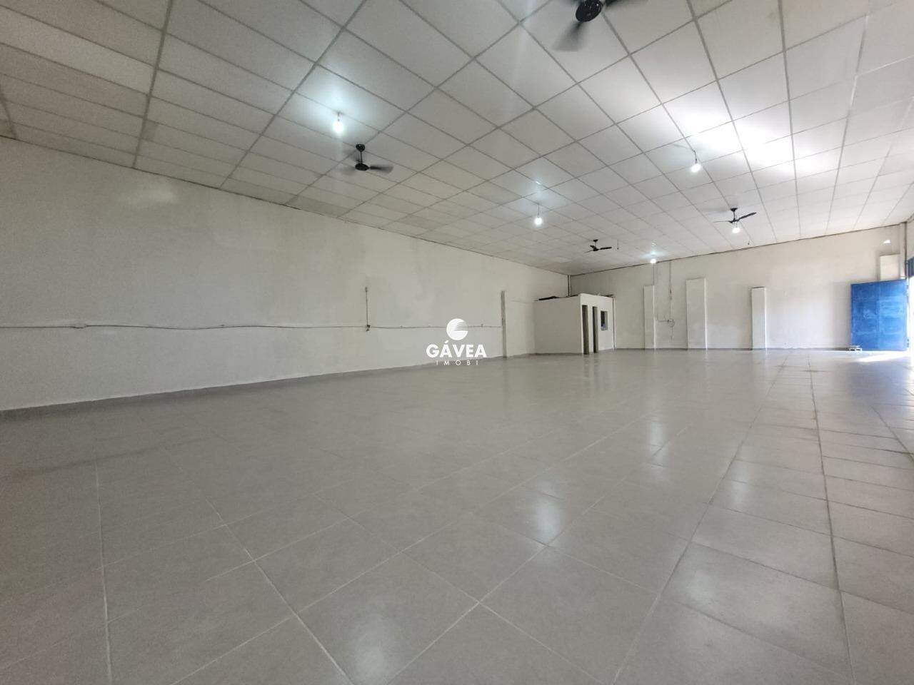 Galpão para aluguel no Macuco: 