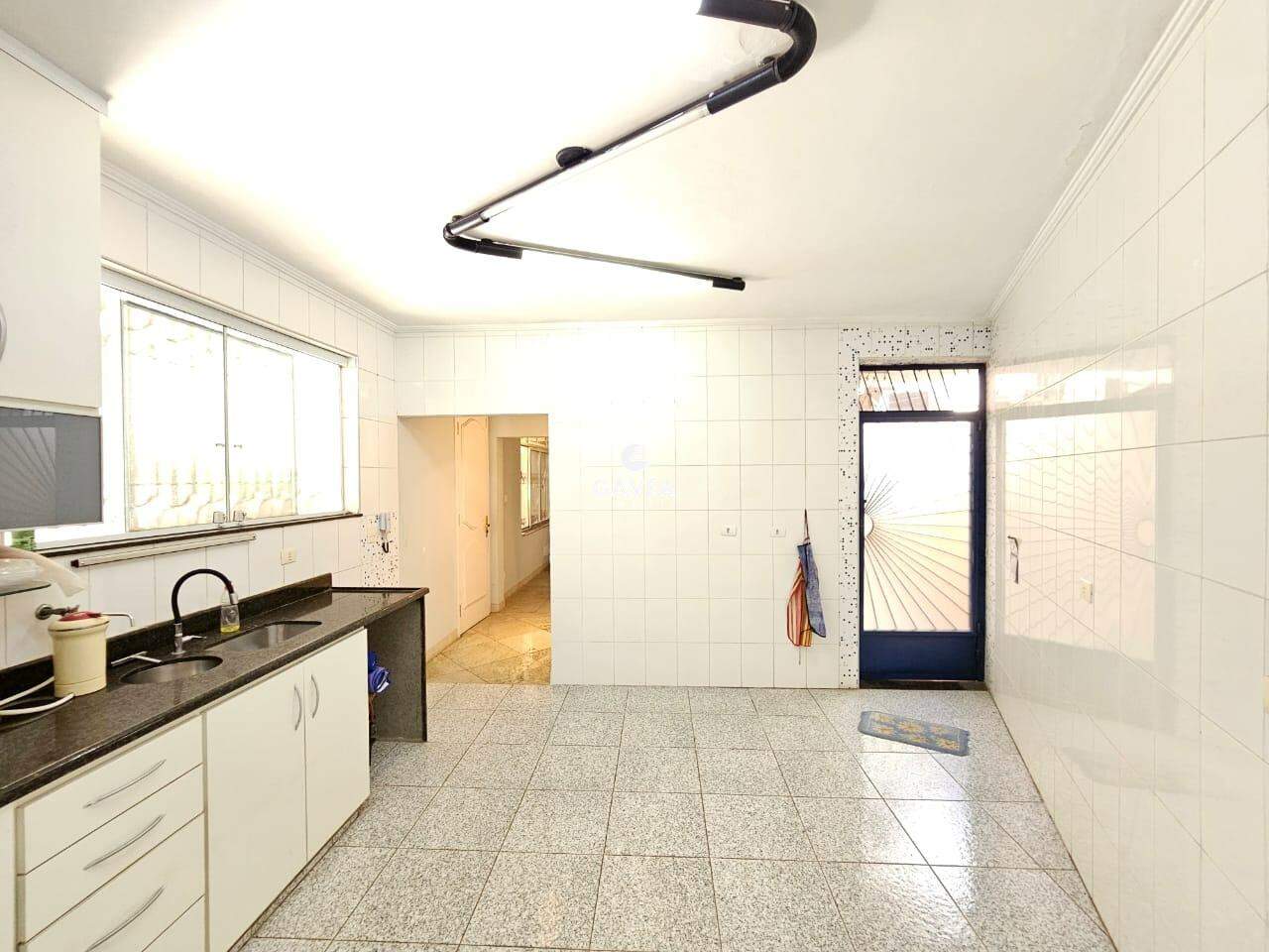 Sobrado à venda no Ponta da Praia: 