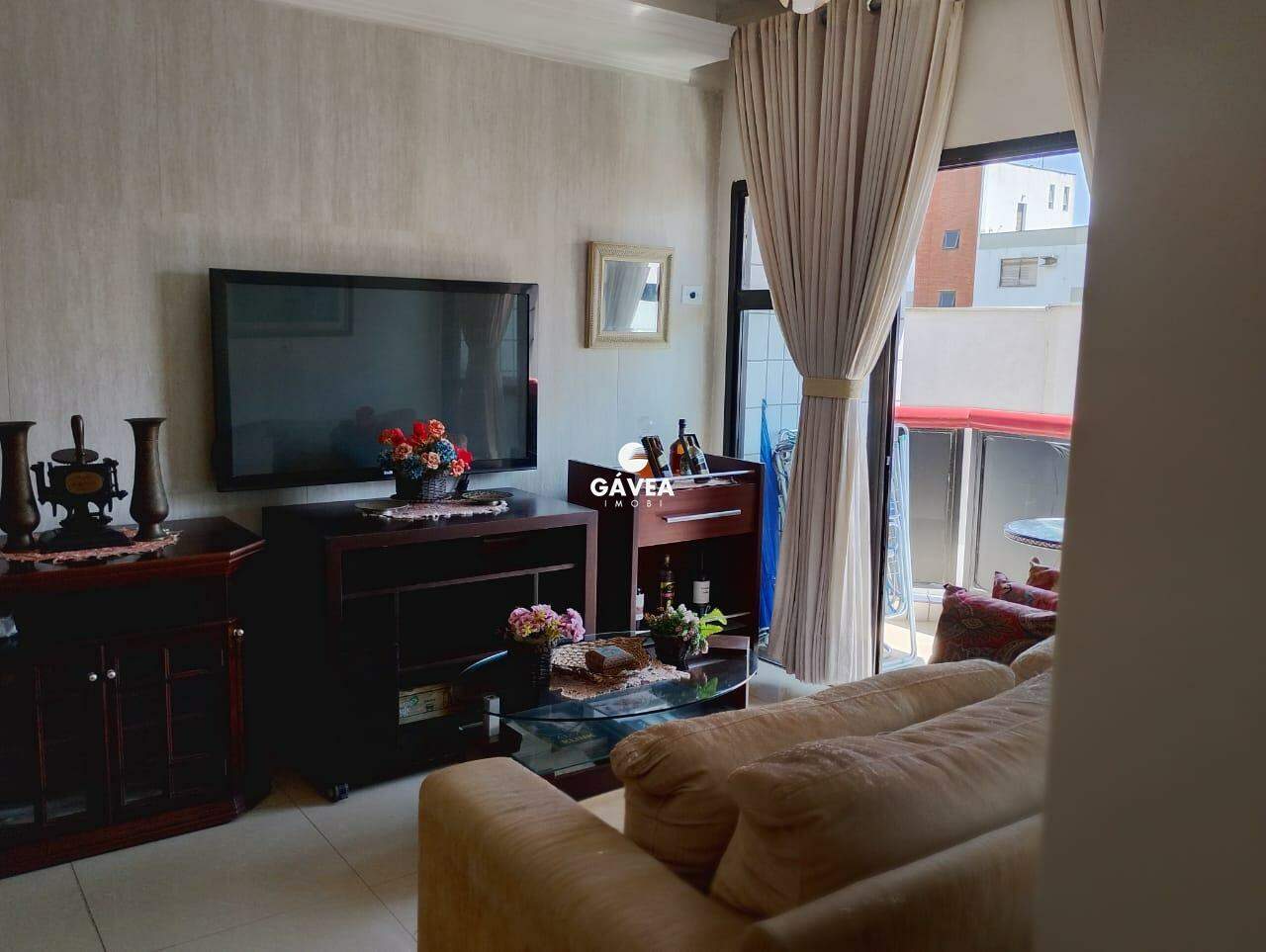 Apartamento à venda no Enseada: 