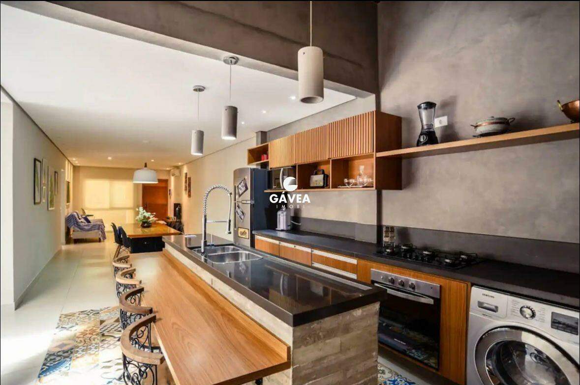 Casa à venda no Juquehy: 