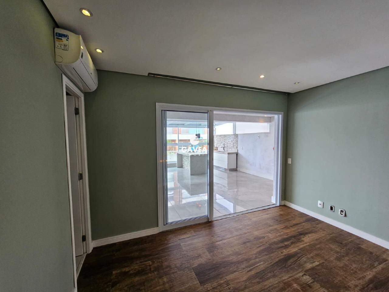 Apartamento à venda no Ponta da Praia: 