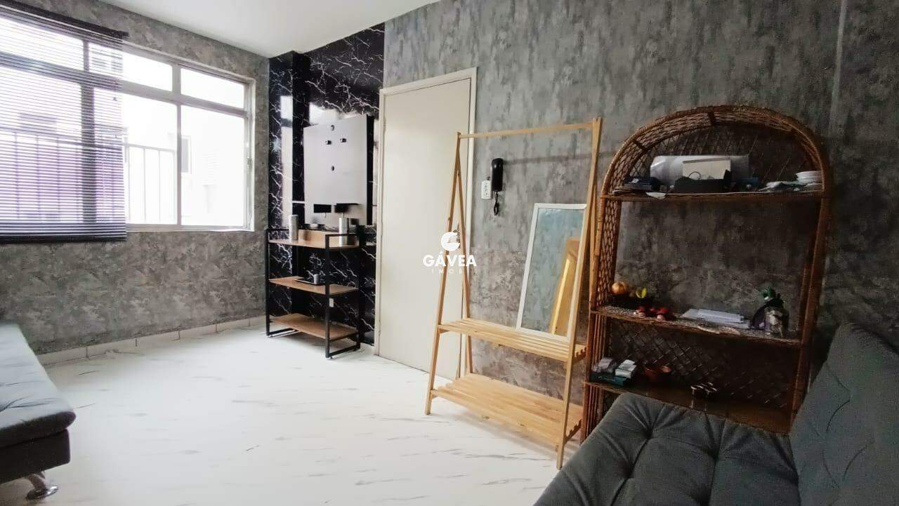 Apartamento à venda no Gonzaguinha: sala