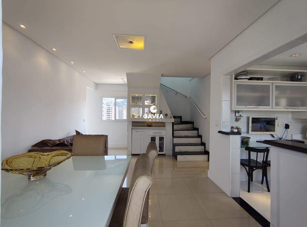 Cobertura à venda no Campo Grande: 