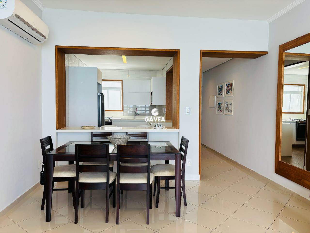 Apartamento à venda no Embaré: 