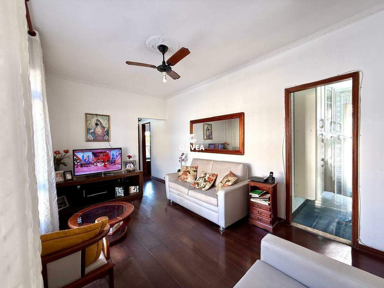 Apartamento à venda no Embaré: 