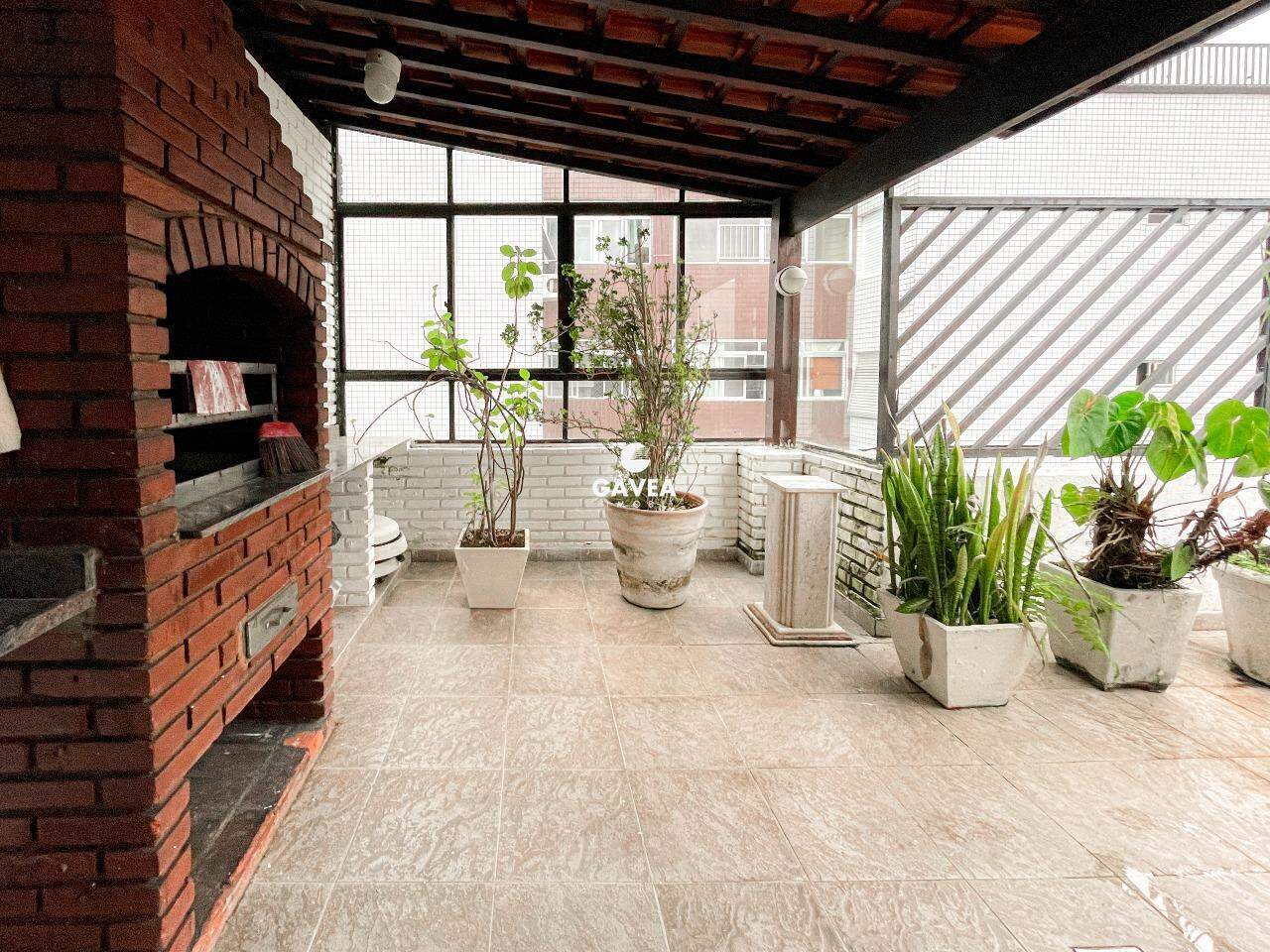 Cobertura à venda no José Menino: 