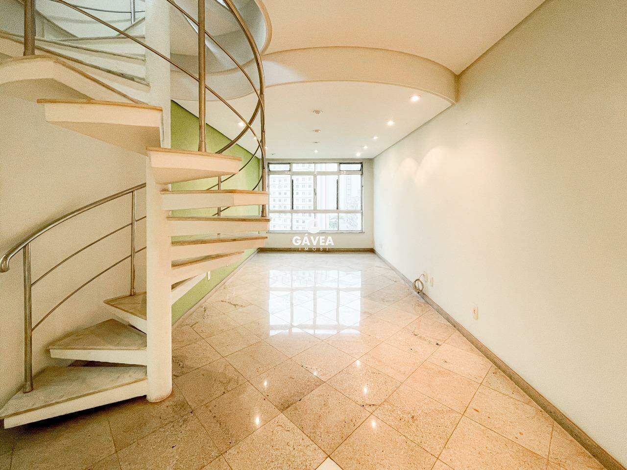 Cobertura à venda no José Menino: 