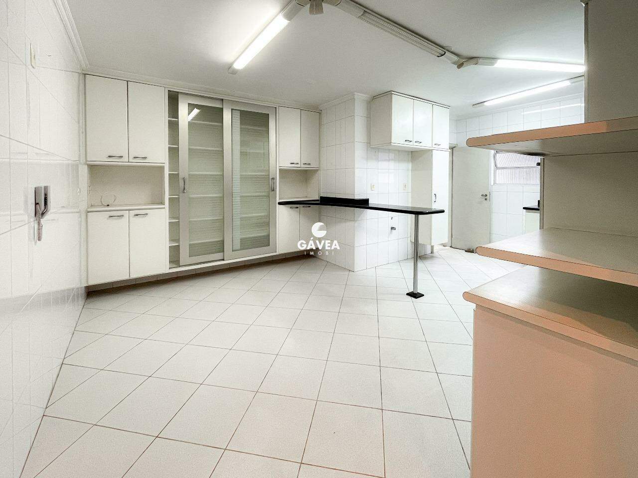 Cobertura à venda no José Menino: 