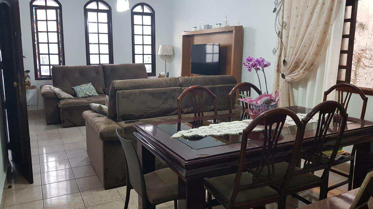 Sobrado à venda no Centro: 