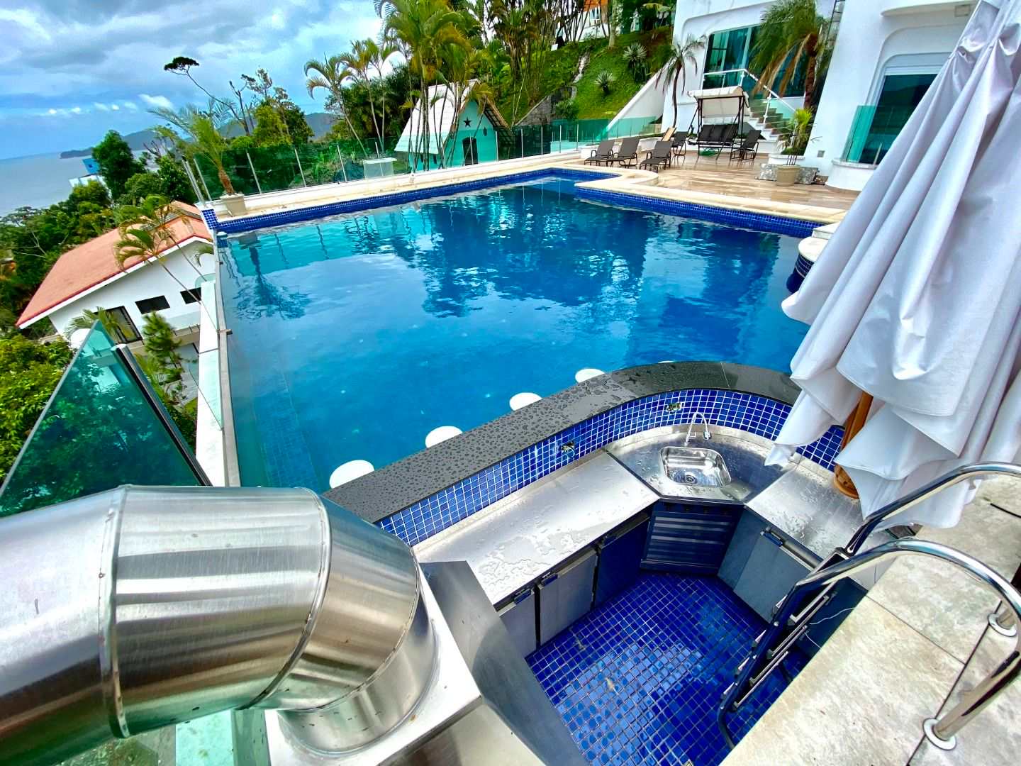 Casa à venda no Morro Santa Terezinha: 