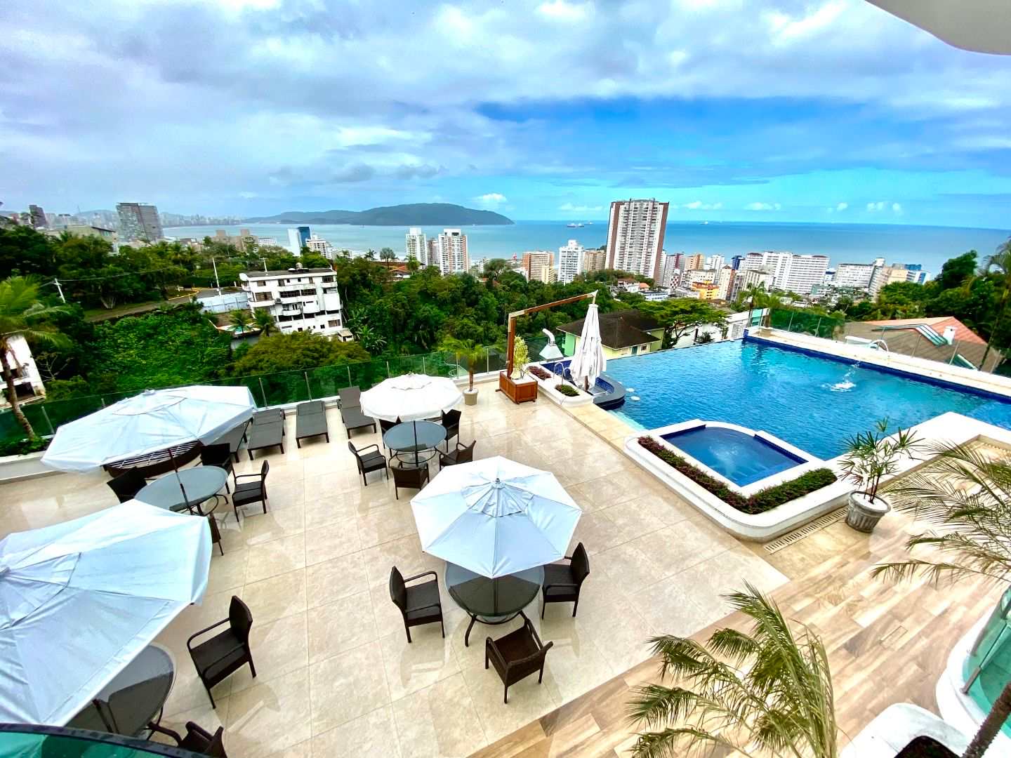 Casa à venda no Morro Santa Terezinha: 