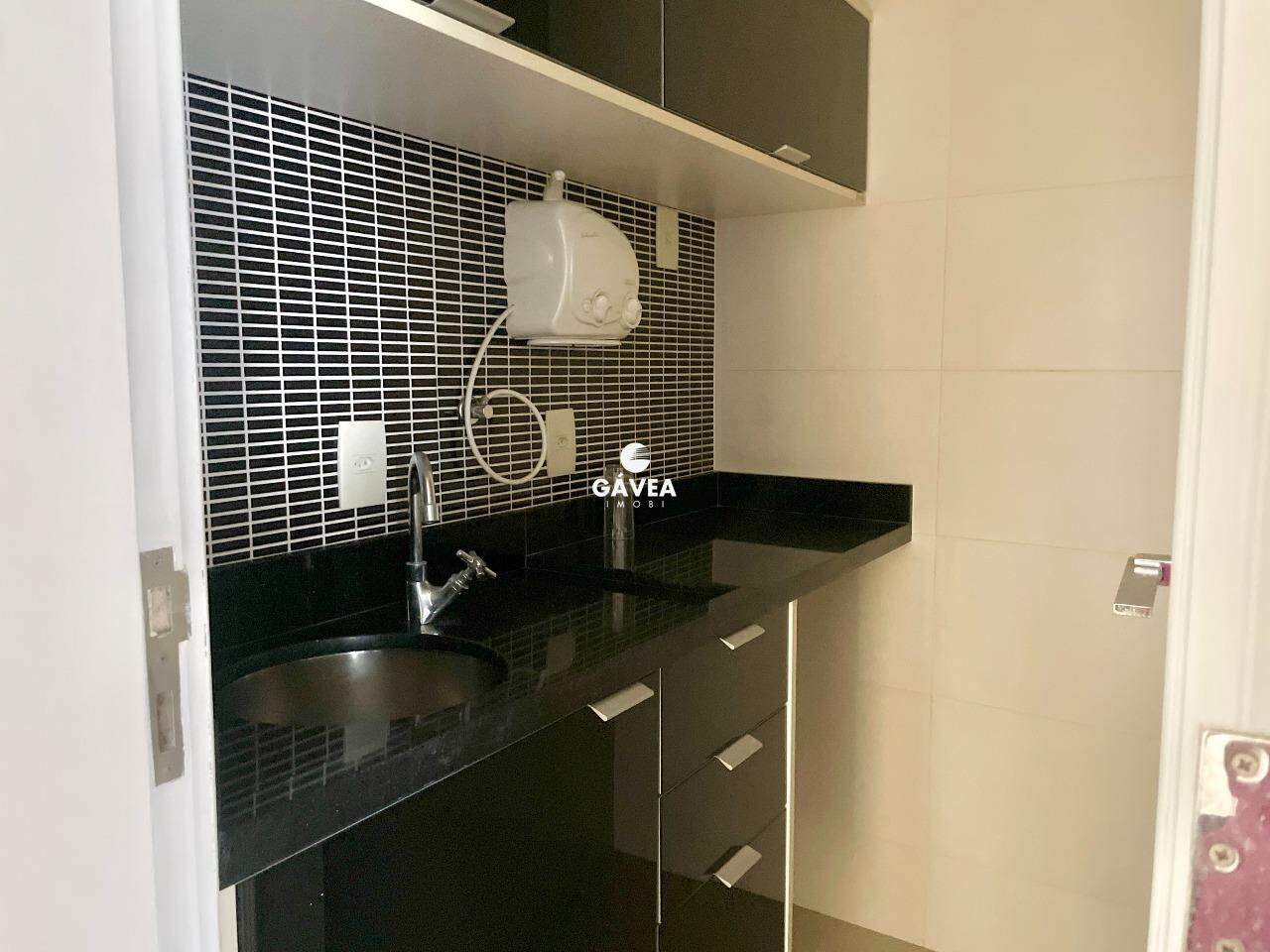 Conjunto Comercial/sala à venda no Centro: 