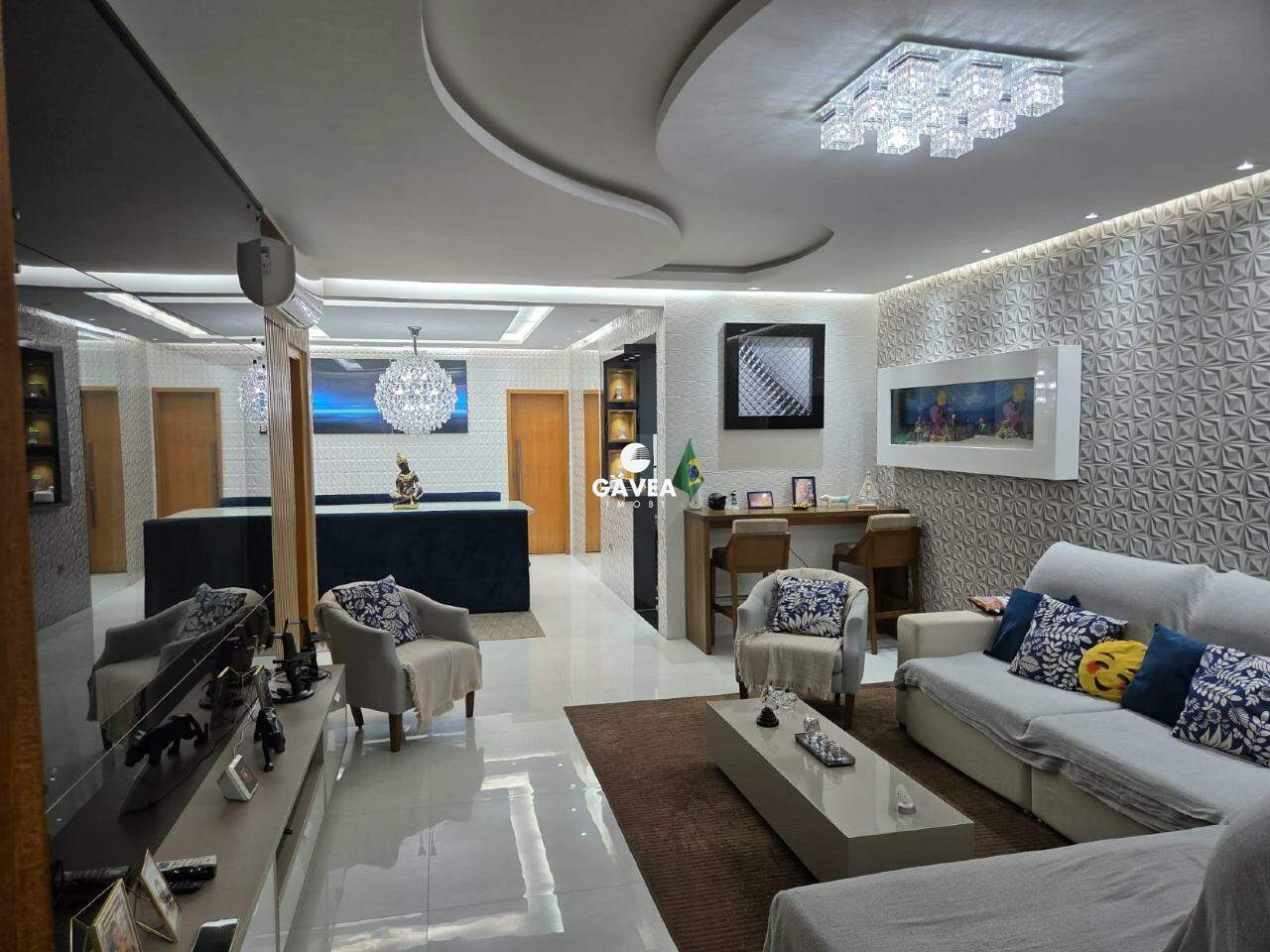 Casa à venda no Ponta da Praia: 