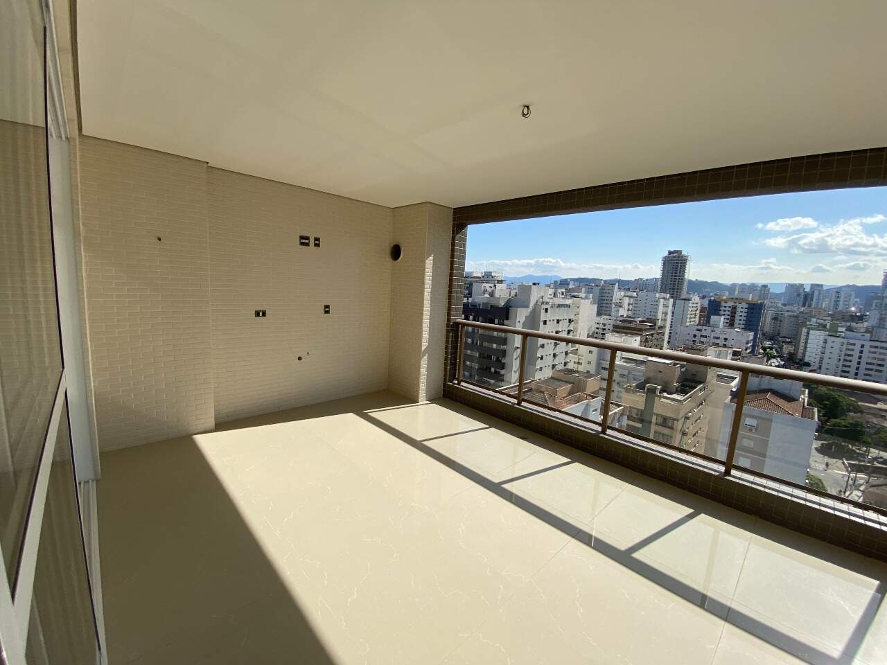 Apartamento à venda no Embaré: 