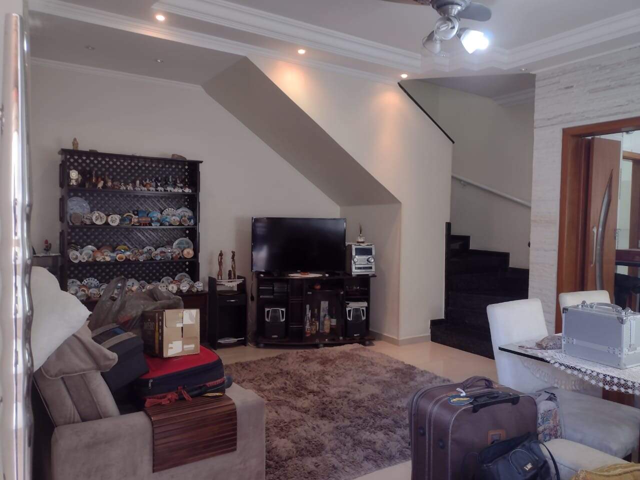 Sobrado à venda no Aparecida: 