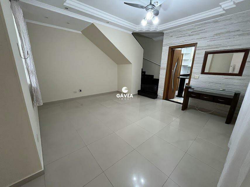 Sobrado à venda no Aparecida: 