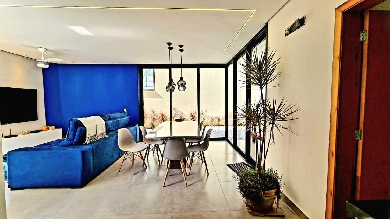 Casa à venda no Boiçucanga: 